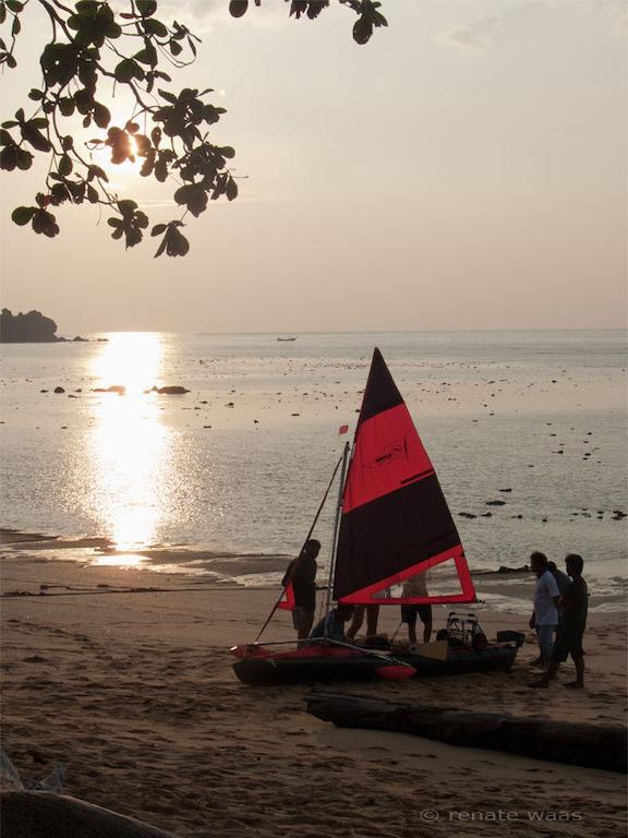 Libong Relax Beach Resort Trang Esterno foto